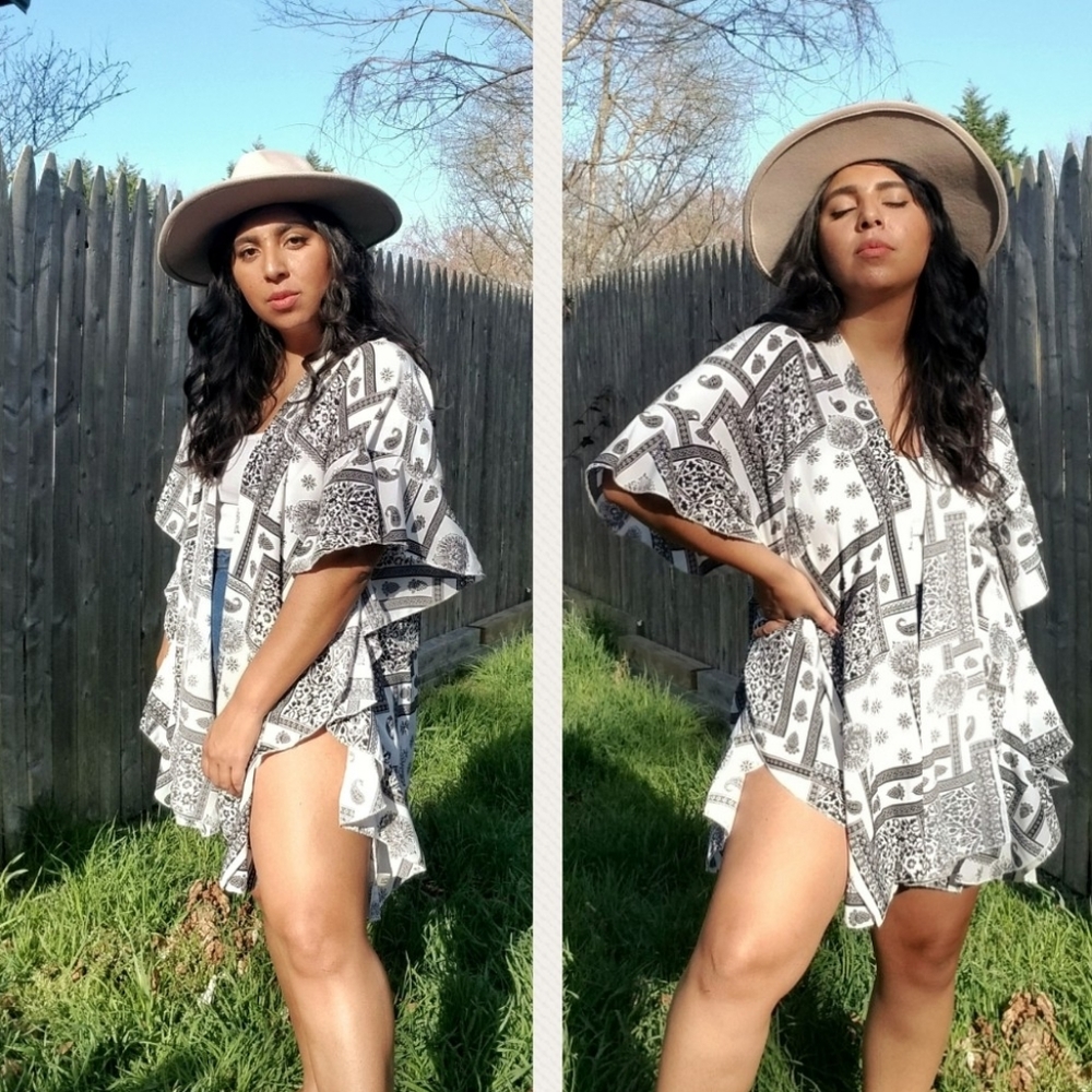 MANDALA KIMONO RUFFLE CARDIGAN IN WHITE - Picture 4 of 10